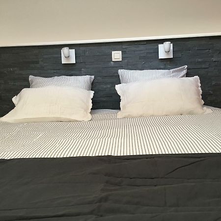 نيوبورت B&B Le Grand Cabaret المظهر الخارجي الصورة