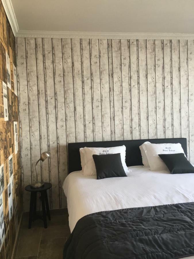 نيوبورت B&B Le Grand Cabaret المظهر الخارجي الصورة